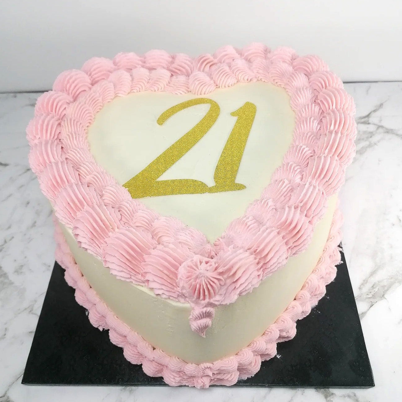 Customisable Vintage Heart Cake