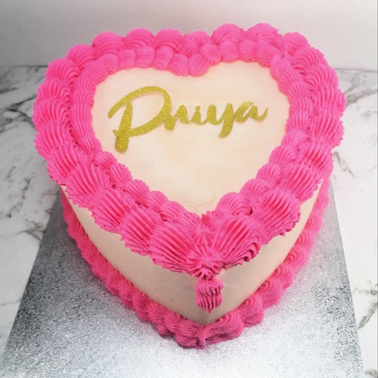 Customisable Vintage Heart Cake
