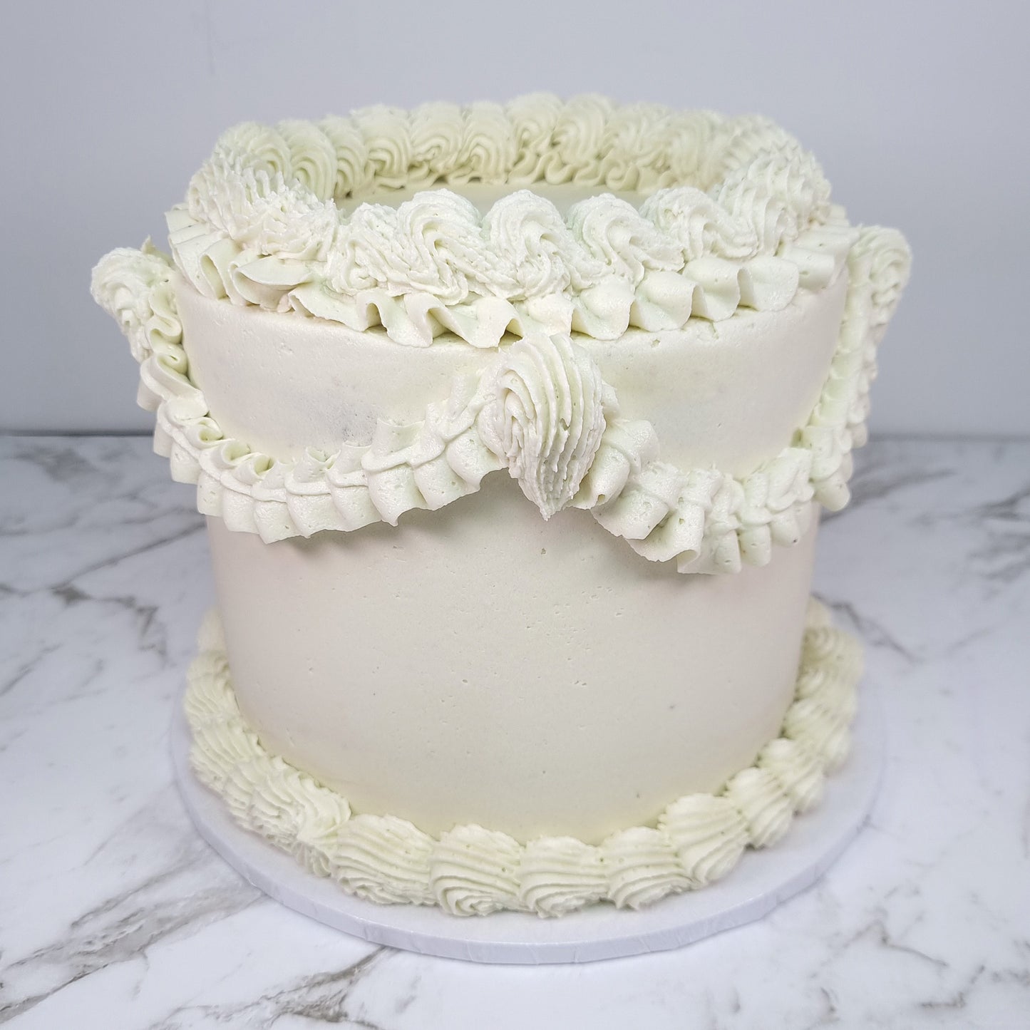 Vintage Style Cake